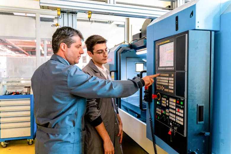 Desmantelamiento de sistemas: plataformas heredadas con costos de mantenimiento en aumento